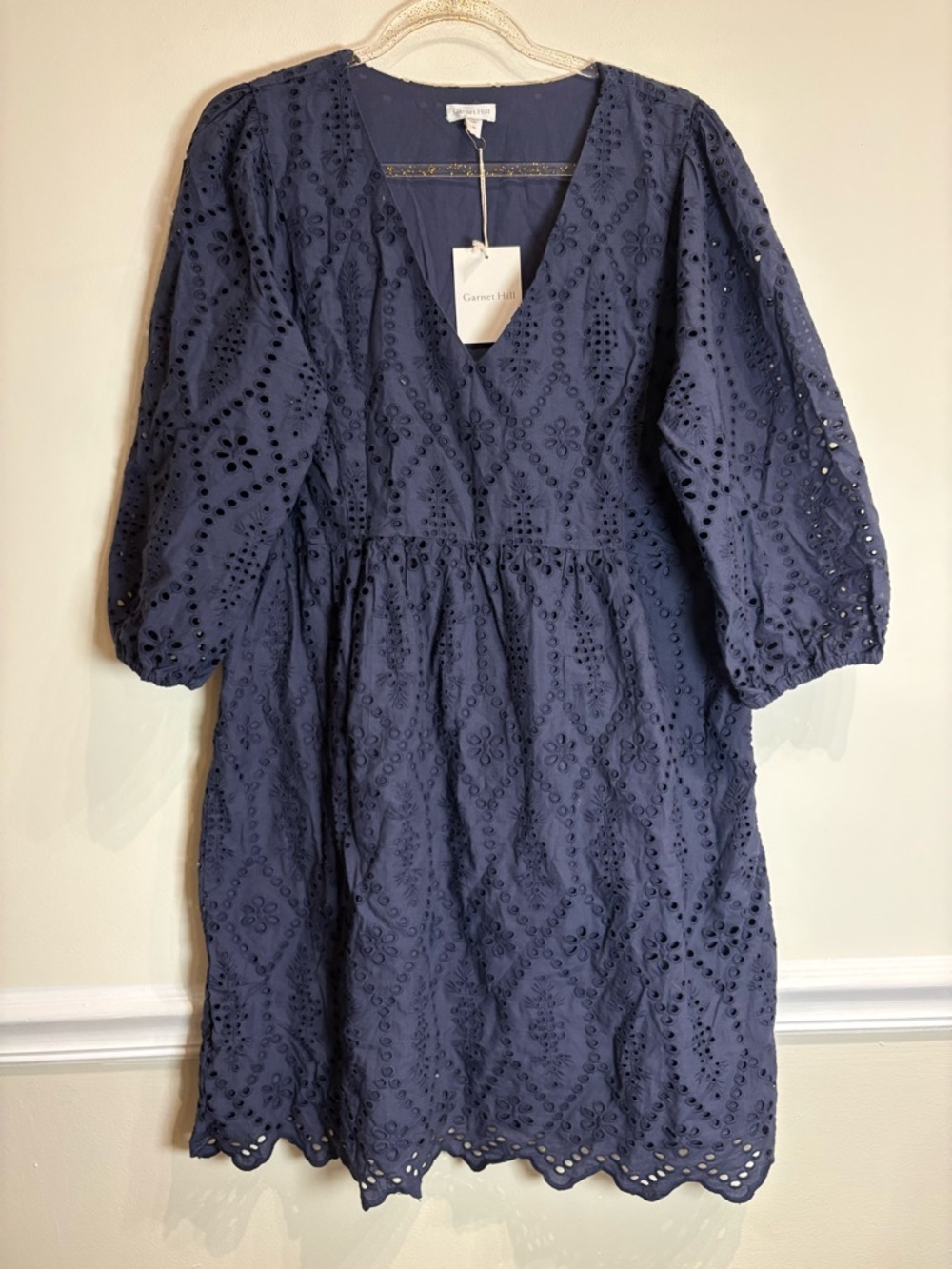 Garnet Hill Navy Blue Cotton Eyelet Dress Scallop Hem V-Neck NWT Size 16 - Picture 5 of 9